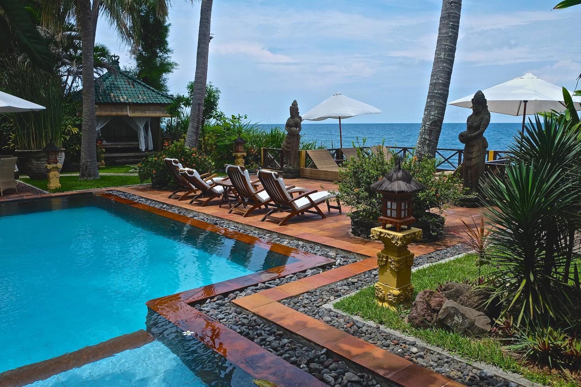 Villa Boreh Beach Resort And Spa Tejakula Eksteriør billede