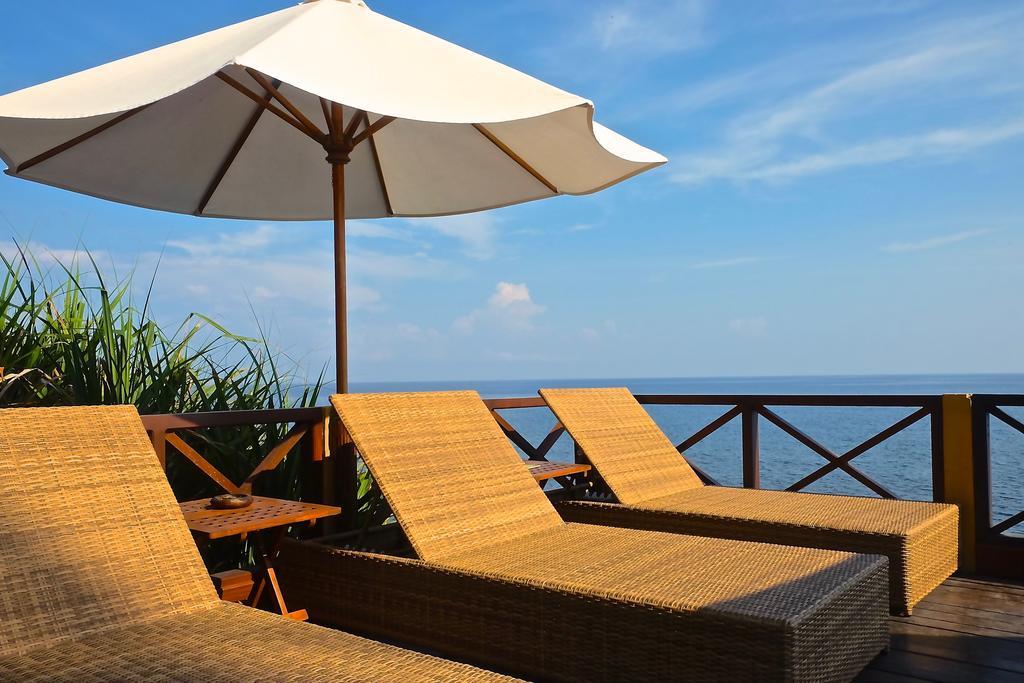 Villa Boreh Beach Resort And Spa Tejakula Eksteriør billede